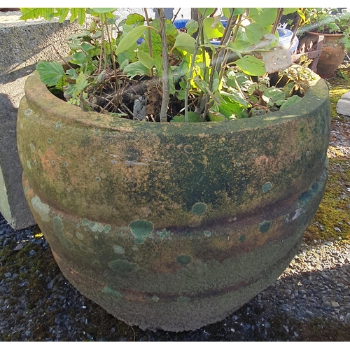 1081 - A Large Terracotta Pot.
H 40 x D 45 cm approx.