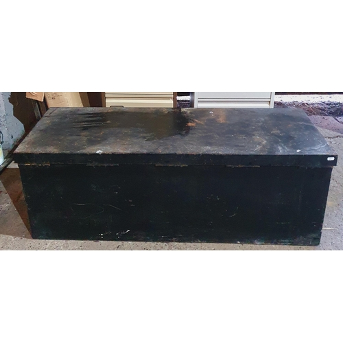 1428 - A heavy Metal Storage Bin.
H 47 x W 129 x D 47 cm approx.