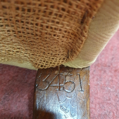 81 - A 19th Century Mahogany show frame Armchair on turned supports. Ref no. carved on the leg 3451.
W 65... 