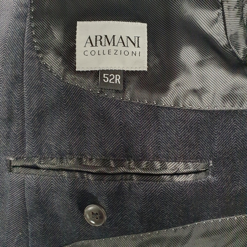 150 - An Armani men's Blazer. Black Velvet style, size 52 R. Pre-owned, excellent condition. Retails at €9... 