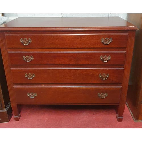 263 - A Reproduction Mahogany four drawer Chest.
W 91 x D 44 x H 71 cm approx.