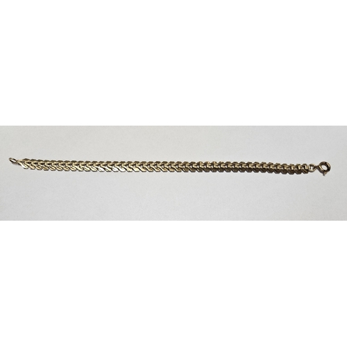 313 - A 9ct Gold link Bracelet.