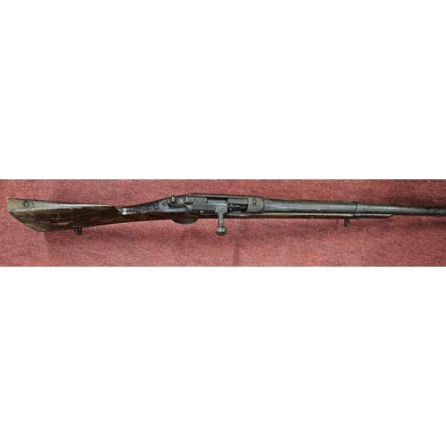 208 - A late 19th Century - early 20th Century French bolt action Rifle Modelle 1874, Manufacture d'Armes ... 