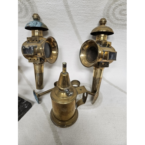 447 - A good quantity of Vintage Brassware to include two coaching Lamps, and other items.