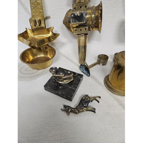 447 - A good quantity of Vintage Brassware to include two coaching Lamps, and other items.