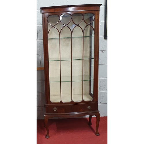 770 - An 20th Century Mahogany bow fronted Display Cabinet. W 78 x 35 x H 176 cm approx.