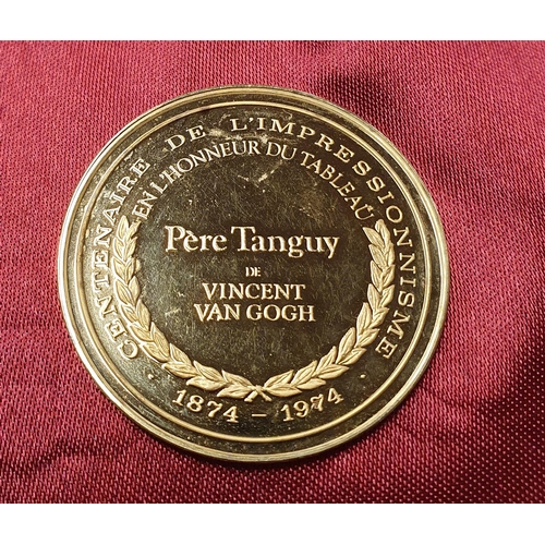 1021 - A Silver Gilt Commemorative Medallion, Père Tanguy de Vincent Van Gogh weighing 31 grams.