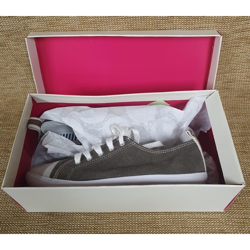 121 - A pair of Ladies Trainers by Boden. Brown Suede. Pre-owned, as new, never worn . size 39. Retail at ... 