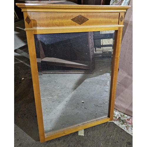 580A - A Satinwood and veneered Mirror. Held in Old Workshop. H 80 x 57 cm approx.