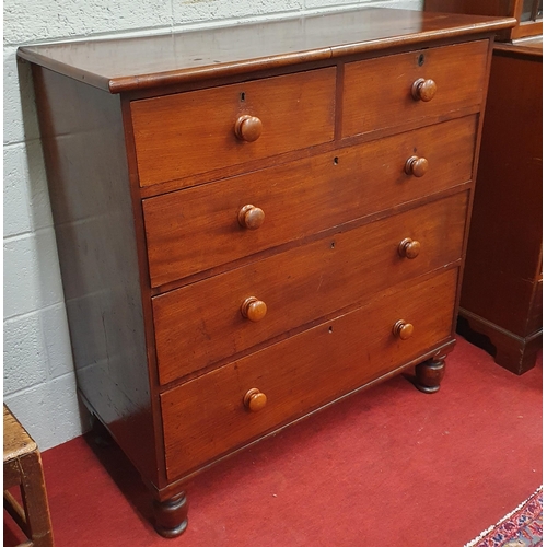 197 - A Georgian Mahogany Chest Of Drawers with two short over three long. 113 x 52 x H 116 cm approx.