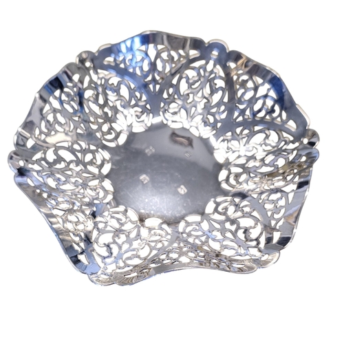 306 - A pierced Irish Silver bon bon Dish. Royal Irish Silver Co 1975. 99 grams approx.