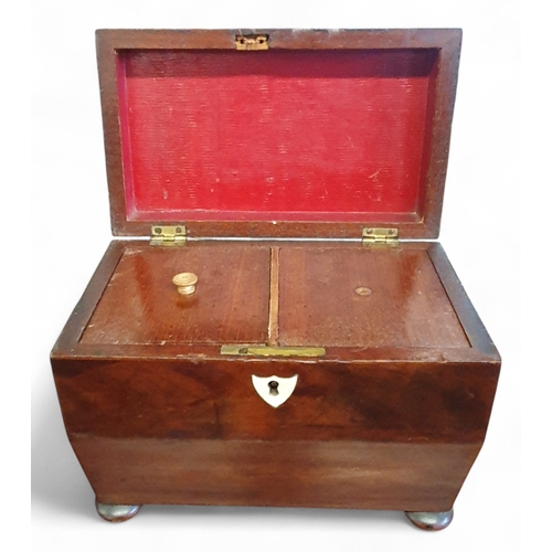 40A - A Regency Mahogany Tea Caddy.
H 16 x 19 x 11 cm approx.