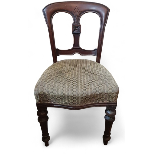 815 - A good set of six 19th Century Mahogany dining Chairs.