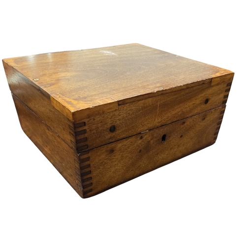 497 - A 19th Century Shooting Pistol Box.