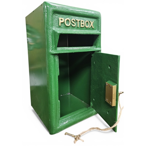 456 - A Cast Iron wall mounted post Box with two keys.
W 24 x 26 x H 44 cm approx.