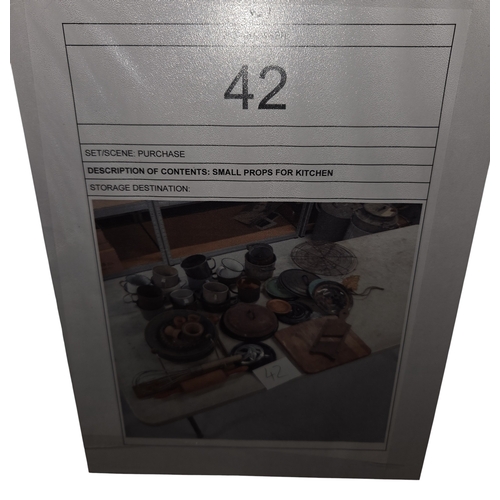 41 - A quantity of Vintage Items.