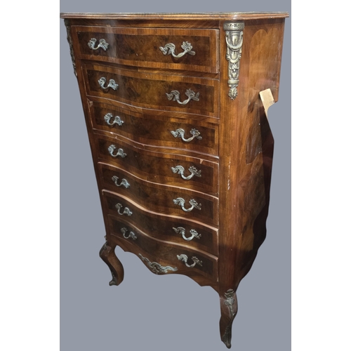 769 - A 20th Century Rosewood and Veneered serpentine fronted Tallboy Chest.
W 66 x D 40 x H 115 cm approx... 