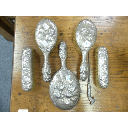 61 - A near matched Edwardian silver backed five piece Dressing Table Set, hallmarked London and Birmingh... 