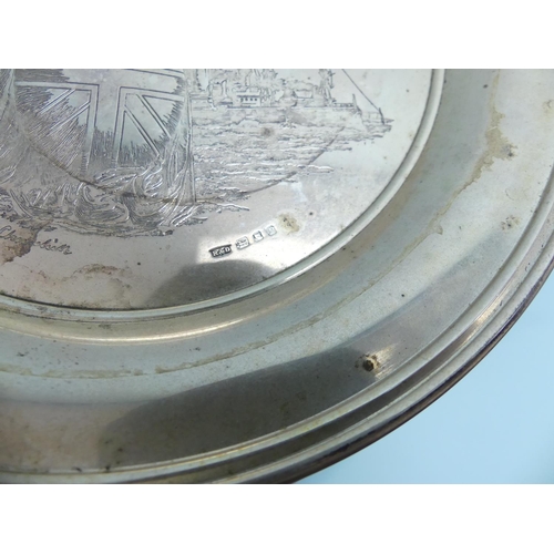 65 - An Elizabeth II silver limited edition Commemorative Plate, by Roberts & Dore Ltd., hallmarked Londo... 