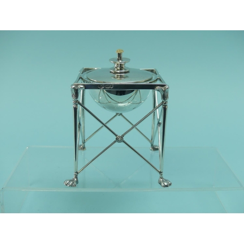 70 - An Edwardian silver Table Lighter, by Goldsmiths and Silversmiths Co., hallmarked London, 1909, the ... 