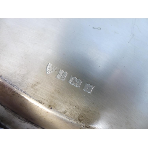 81 - An Elizabeth II silver two handled Tray, by J B Chatterley & Sons Ltd, hallmarked Birmingham, 1973, ... 