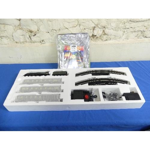 501 - A Hornby OO gauge electric train set Queen of Scots, R1024, boxed.