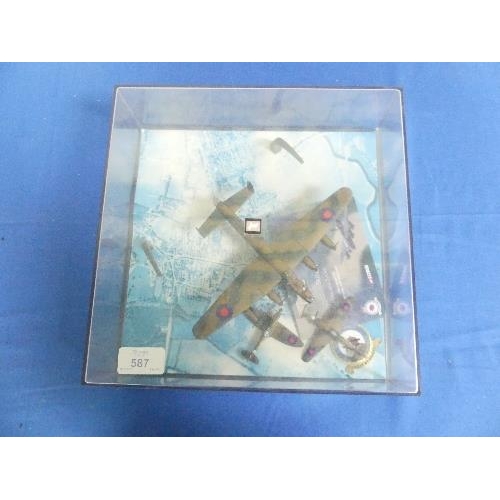 587 - A collection of twenty five Atlas Editions 'Legendary Warships of WWII' Model Kits', mostly as new (... 