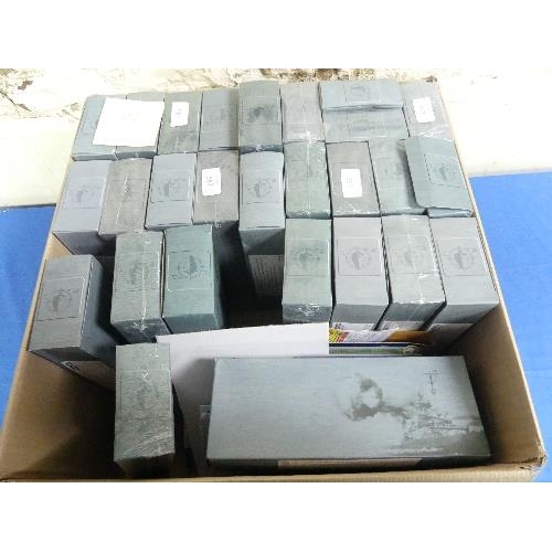 587 - A collection of twenty five Atlas Editions 'Legendary Warships of WWII' Model Kits', mostly as new (... 