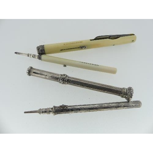 6 - An early 19thC silver Propelling pencil, by Sampson Mordan & Gabriel Riddle, hallmarked rubbed but p... 