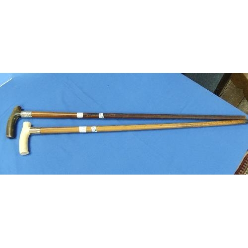 116 - An Edwardian 9ct gold mounted gentleman's Walking Stick, with malacca shaft and ivory handle, presen... 