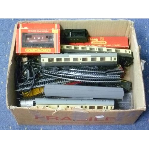 224 - A large collection of Hornby OO gauge, including locomotives, tenders, carriage, track, mostly unbox... 