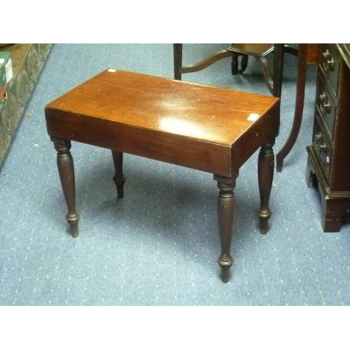 354 - An early 20thC envelope Card Table, with fold out circular card holders, together with a former comm... 