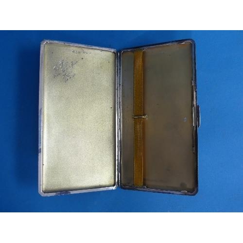 69 - A George V silver Cigarette Case, by E J Trevitt & Sons Ltd., hallmarked Chester, 1935, of hinged re... 