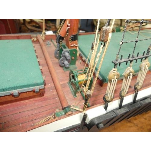 102 - A good quality vintage Model Fishing Barge, width 45½in x height 50in (115m x 127cm)