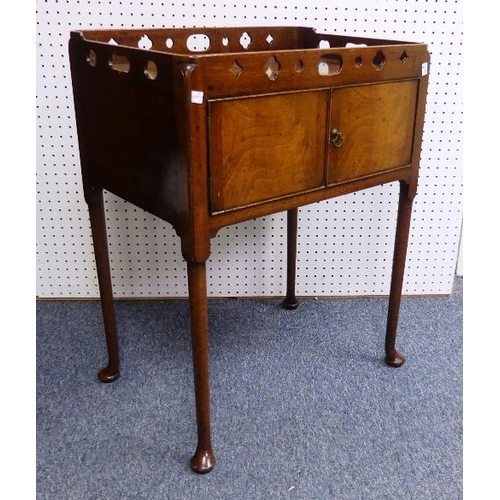 496 - A George III mahogany Bedside Night Table, with a pierced gallery top, on pad feet, height 30½in wid... 