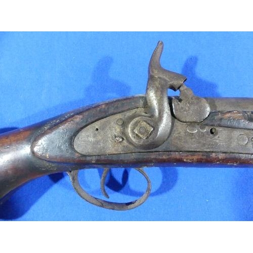 672 - Antique percussion Rifle, the 32in (81cm) barrel marked 