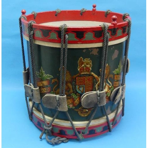 674 - A W.W.2. Era Royal Air Force Ceremonial Drum, the front with painted Coat of Arms and RAF Insignia, ... 