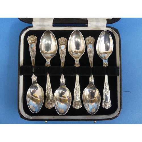 109 - A cased set of six silver Teaspoons, by Pinder Brothers, hallmarked Sheffield, 1972, Kings pattern, ... 