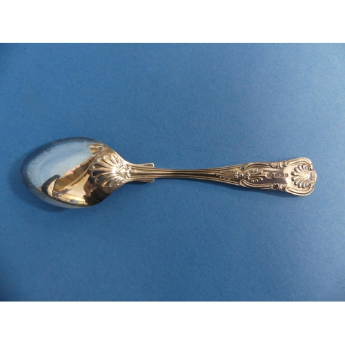 109 - A cased set of six silver Teaspoons, by Pinder Brothers, hallmarked Sheffield, 1972, Kings pattern, ... 