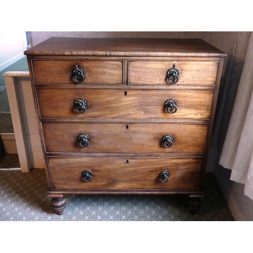 649 - An antique Chest of Drawers, 39in (99cm) wide x 19in (48.25cm) deep x 43in (109cm) high.