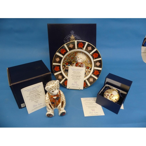 129 - A Royal Crown Derby Limited Edition 'Teddy's Picnic' Set, comprising a 'Teddy's Picnic' 1998 Paperwe... 