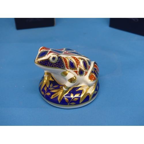 136 - A Royal Crown Derby Hedgehog Paperweight, decorated in imari palette with silver stopper to base, bo... 
