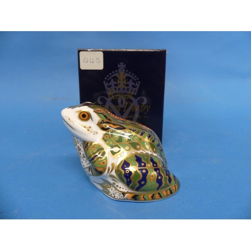 139 - A Royal Crown Derby 'Mulberry Hall Frog' Paperweight, a Limited Edition piece for Mulberry Hall, num... 