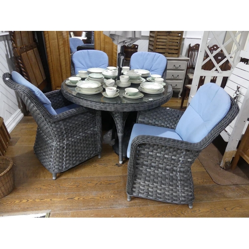 401 - A modern 'Bridgman Luxury Garden Furniture' Dining Set: in water resistant grey rattan comprising a ... 