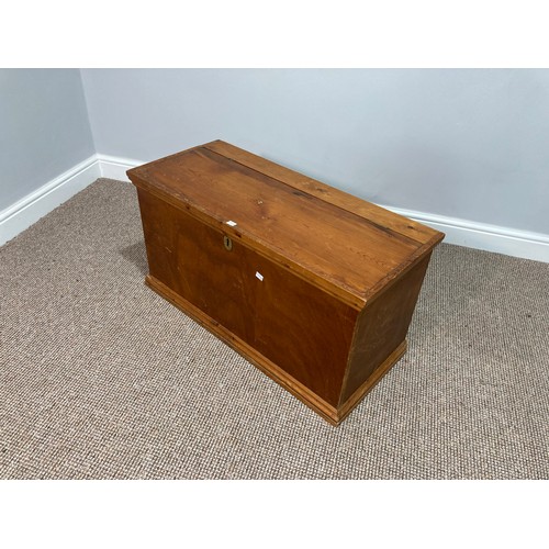 366 - A vintage pine Chest of Drawers, sides of top cut down, together with a pine blanket chest (2)... 