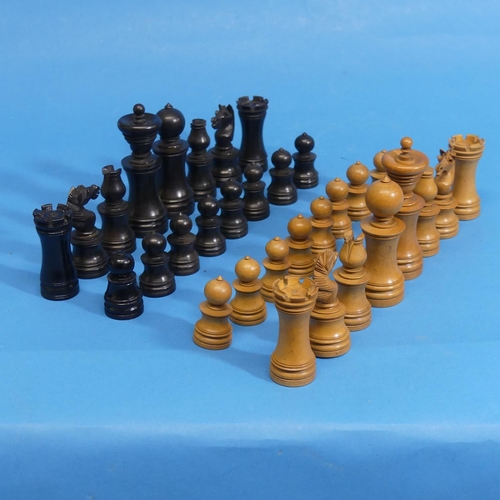 362 - A an early 20thC Staunton Pattern boxwood and ebony Chess Set, King H 11.25cm, replacement black Roo... 