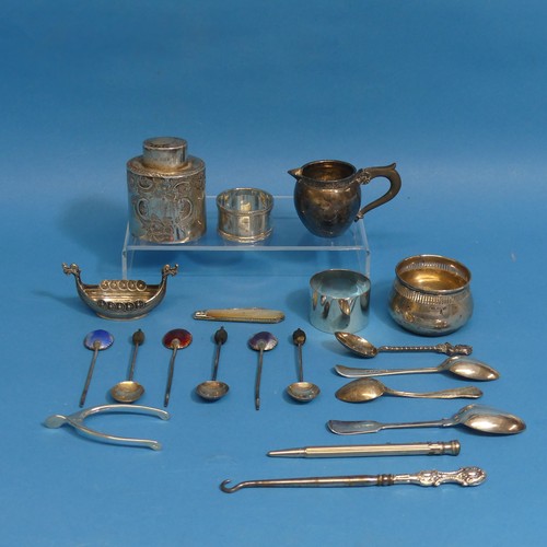 86 - A quantity of mixed Silver Items, including a small Victorian tea caddy, hallmarked Sheffield, 1892,... 