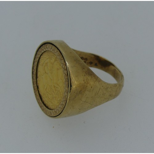 103 - An Edwardian gold Half Sovereign, dated 1908, in 9ct yellow gold ring mount, approx total weight 11.... 