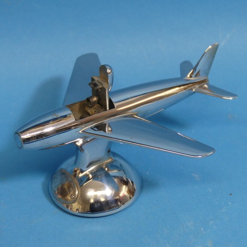 604 - A vintage Dunhill chrome novelty Table Lighter, in the form of a 1954 F-86 Sabre jet plane, L 16.5cm... 