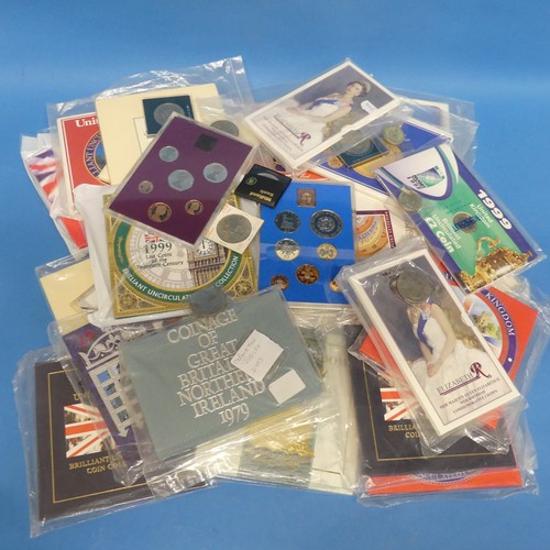 93 - A quantity of Commemorative and Specimen Coins sets, Presentation Packs, loose coins etc., mainly Ro... 